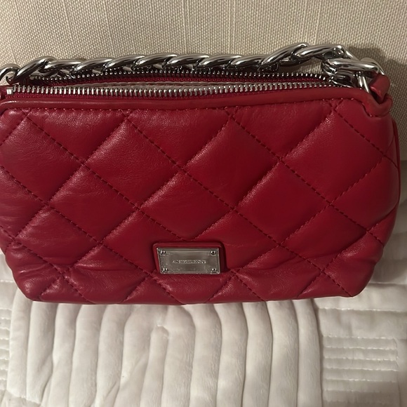 ORIGINAL Michael Kors Pouchette Wallet
Purses & Pouches red used once . - Picture 12 of 12